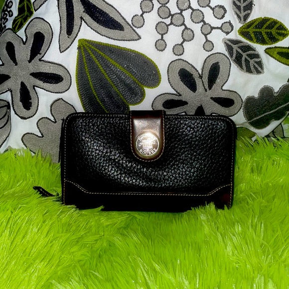 Vintage Dooney And Bourke Wallet - Picture 1 of 9